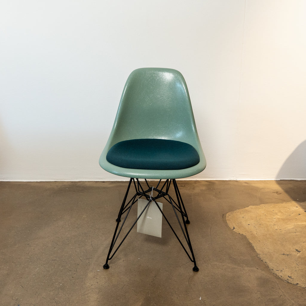 Eames Fiberglas Sidechair DSR Sea Foam
