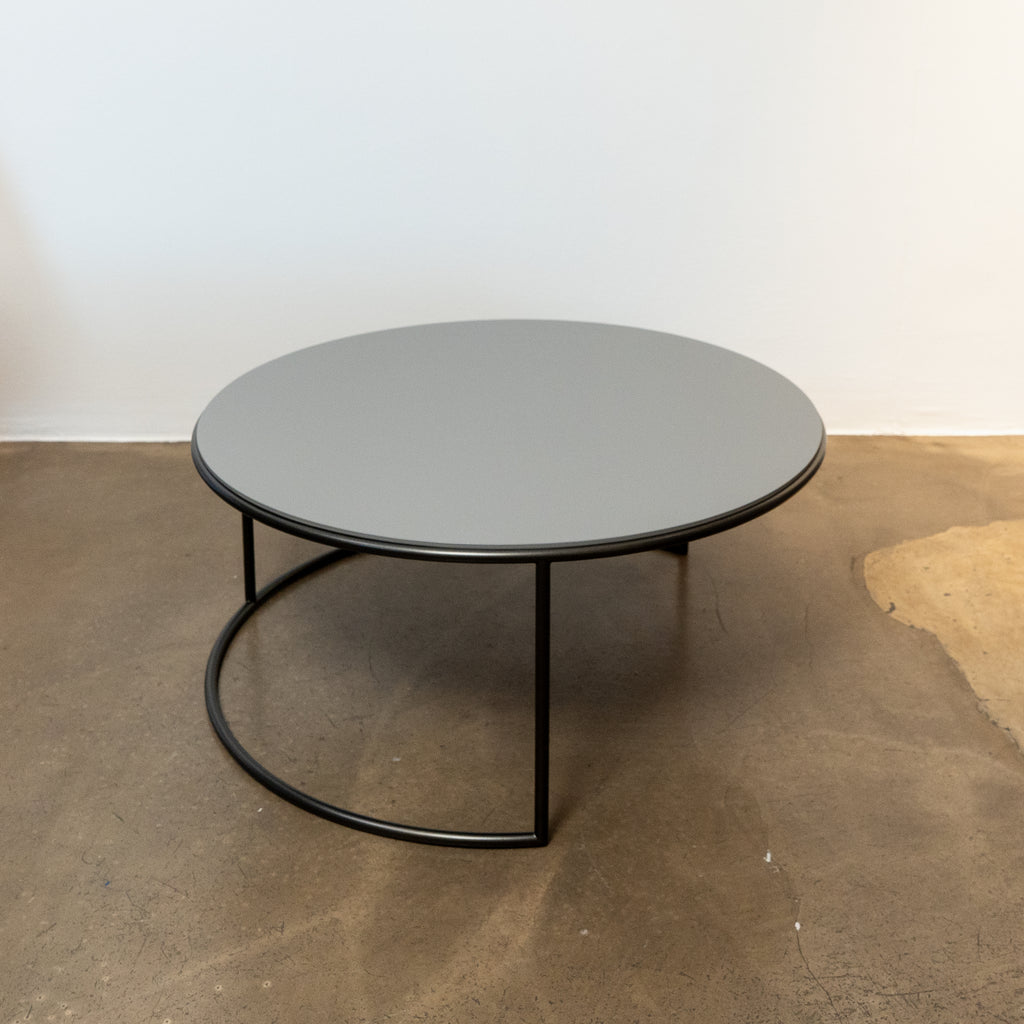 Naos 3 Couchtisch
