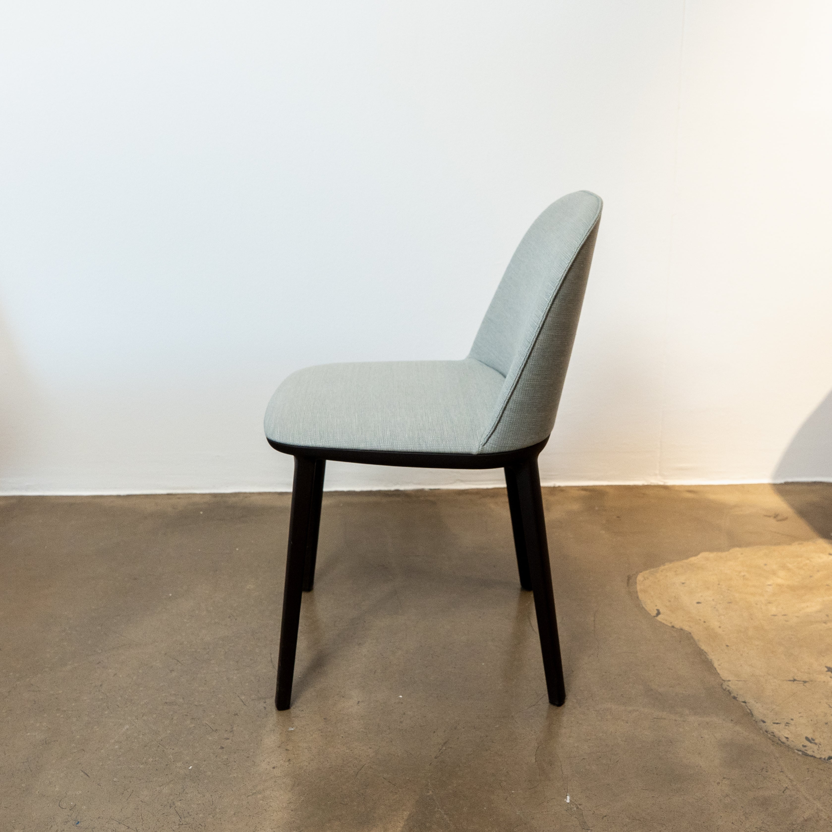 Softshell Sidechair