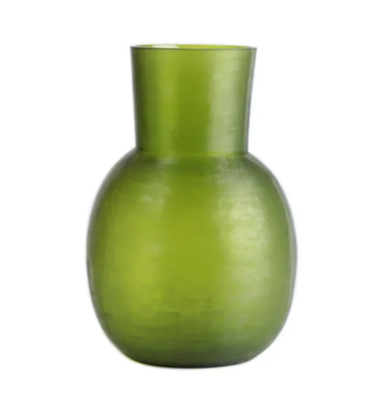 Yeola L Vase